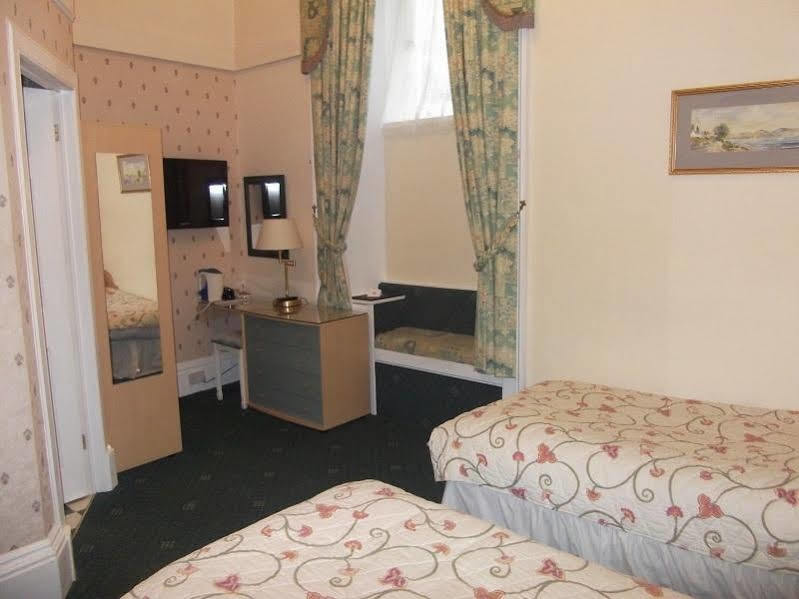St Ives Boutique Hotel Dunoon Buitenkant foto