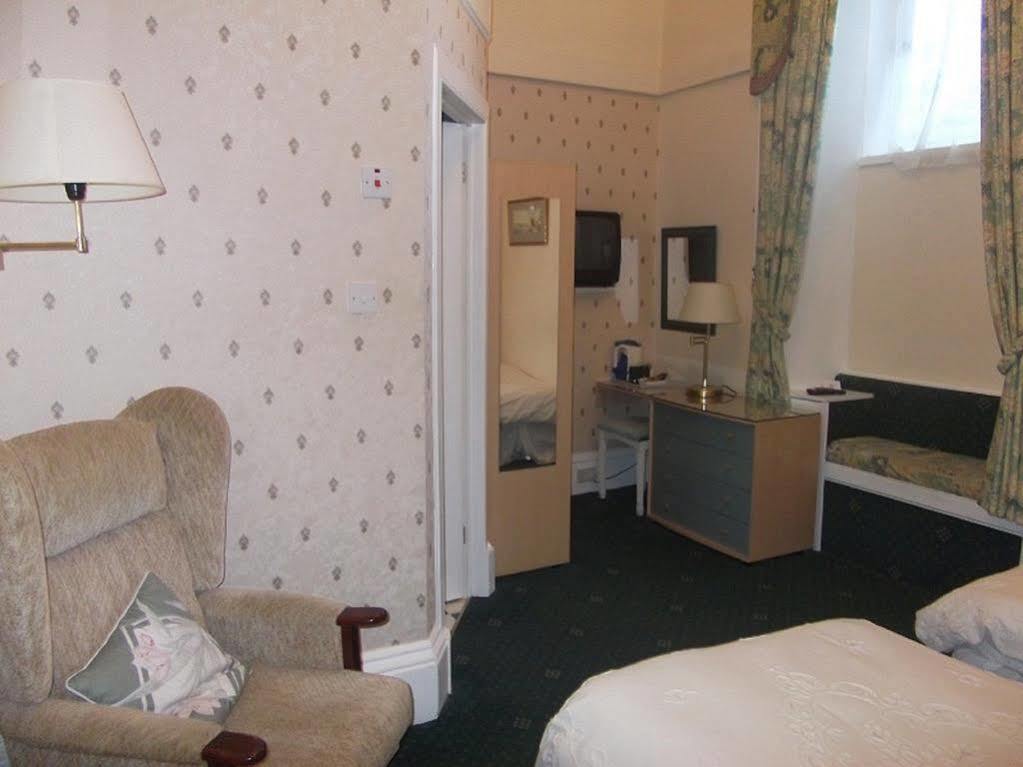St Ives Boutique Hotel Dunoon Buitenkant foto