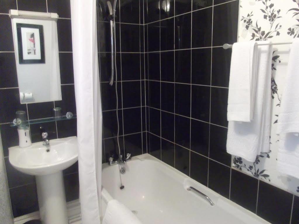 St Ives Boutique Hotel Dunoon Buitenkant foto