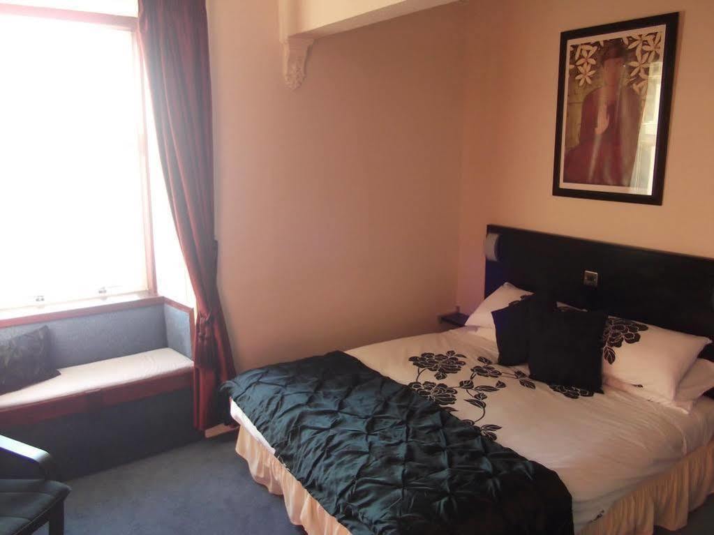 St Ives Boutique Hotel Dunoon Buitenkant foto