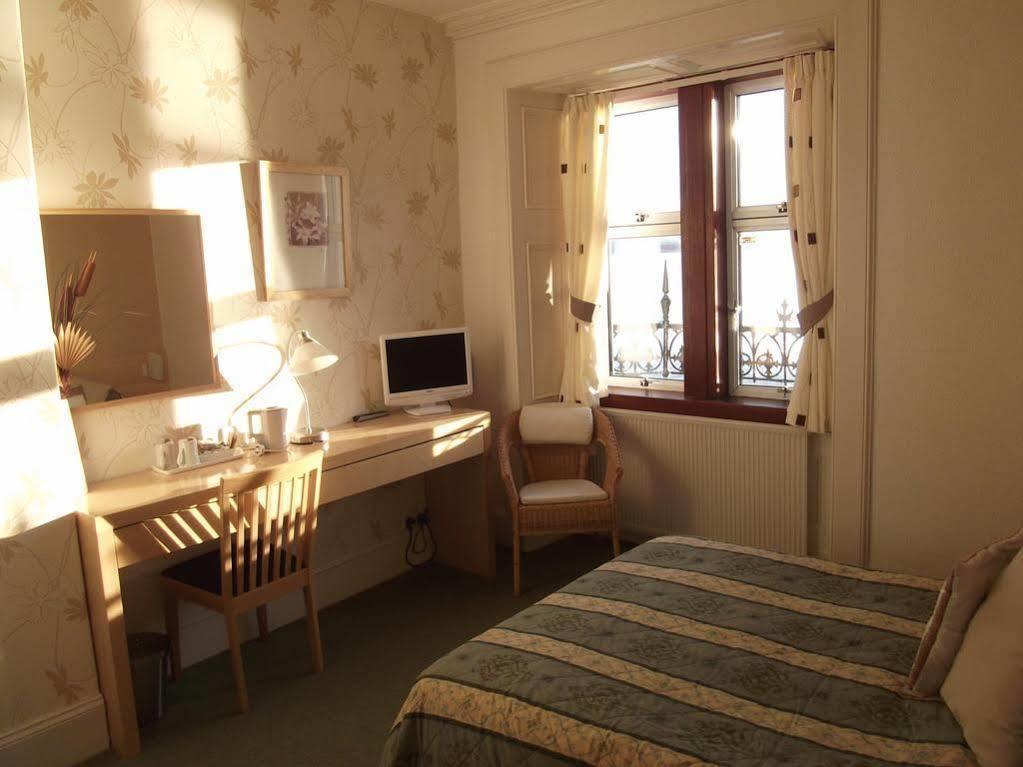 St Ives Boutique Hotel Dunoon Buitenkant foto